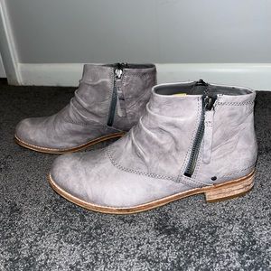 Womens ankle booties